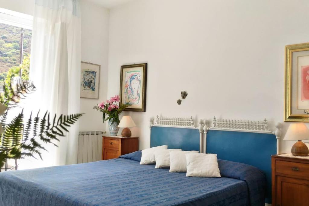 Casa Vacanze Vista Mare Mela B Lipari  Exterior photo