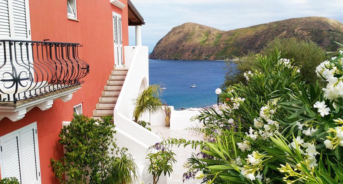 Casa Vacanze Vista Mare Mela B Lipari  Exterior photo